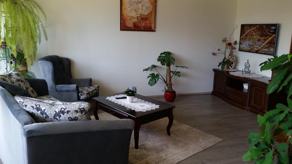 Family Apartment Nida Exterior foto